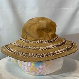 Wilson leather suede sun hat